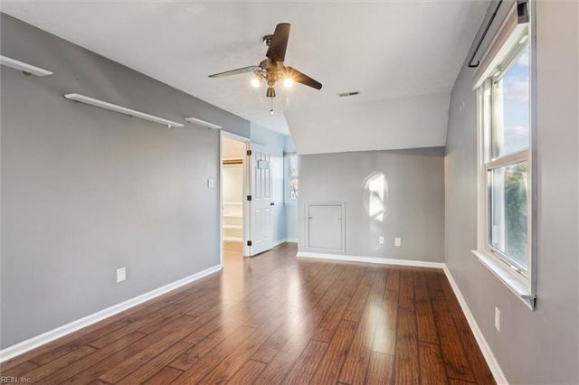 102 Meadowcrest TRL, Williamsburg, VA 23188