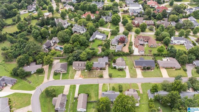 5 BEVERLY HEIGHTS, Tuscaloosa, AL 35404