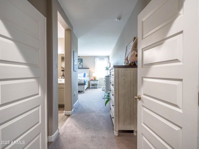 37008 N ALEUTIAN Drive, San Tan Valley, AZ 85143