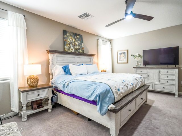 37008 N ALEUTIAN Drive, San Tan Valley, AZ 85143