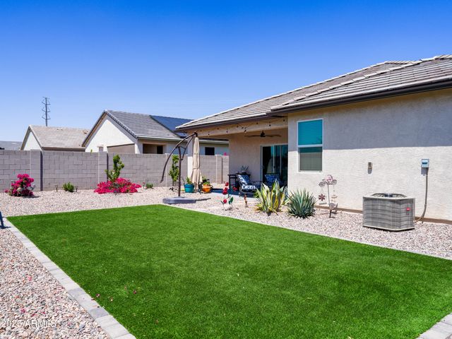 37008 N ALEUTIAN Drive, San Tan Valley, AZ 85143