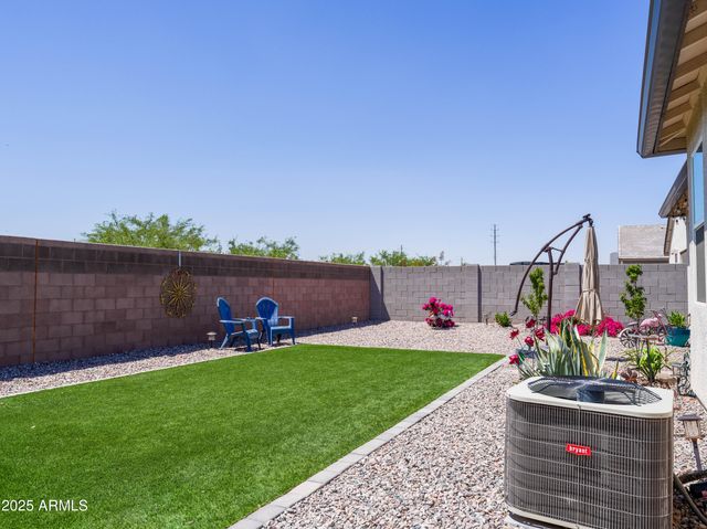 37008 N ALEUTIAN Drive, San Tan Valley, AZ 85143