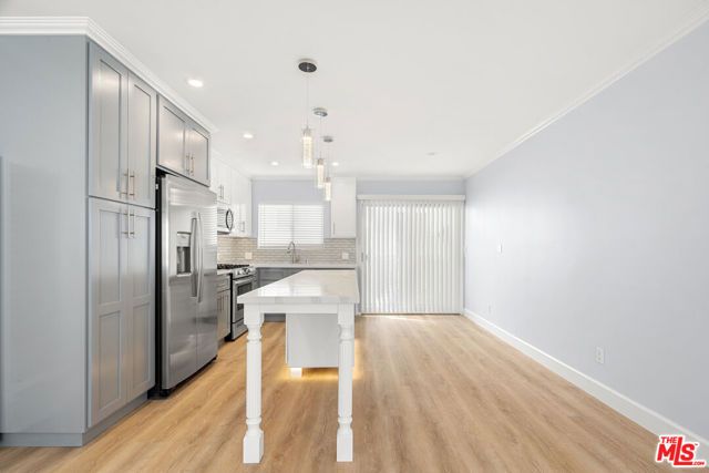 2435 3rd Street 3, Santa Monica, CA 90405