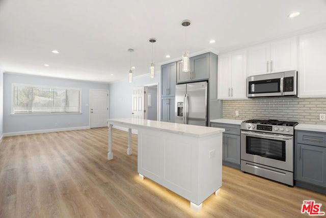 2435 3rd Street 3, Santa Monica, CA 90405
