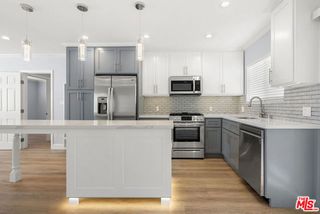 2435 3rd Street 3, Santa Monica, CA 90405