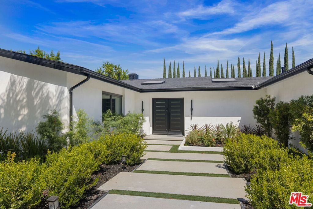 18057 Medley Drive, Los Angeles, CA 91316 — photo 4