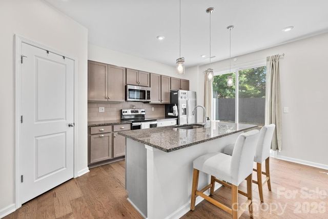 9158 Widden Way, Charlotte, NC 28269