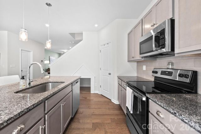 9158 Widden Way, Charlotte, NC 28269
