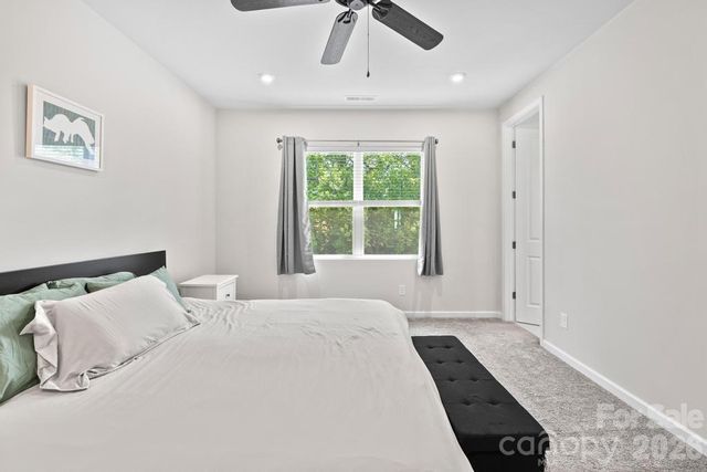 9158 Widden Way, Charlotte, NC 28269