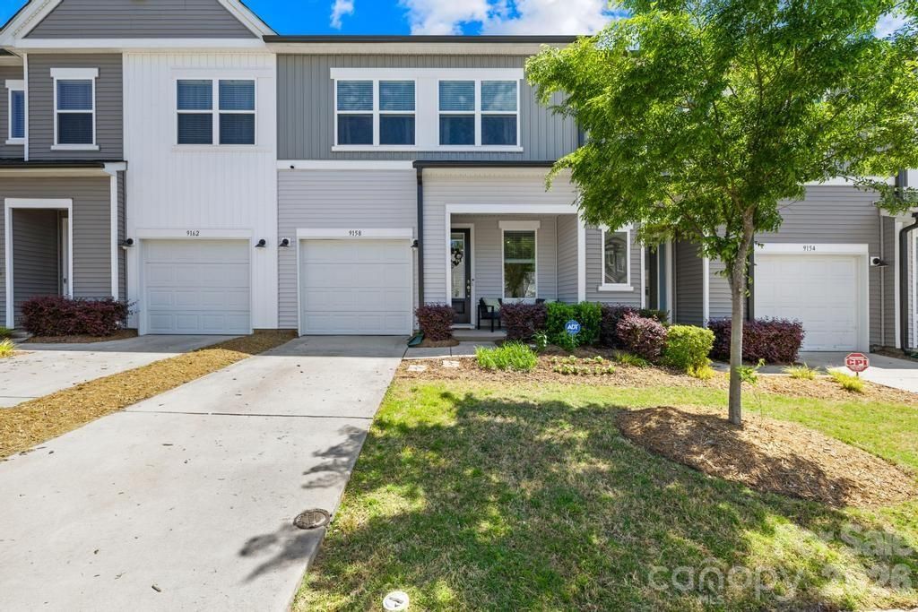 9158 Widden Way, Charlotte, NC 28269