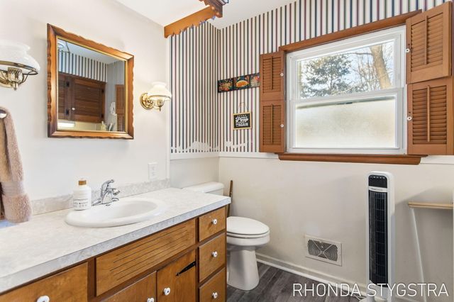 1583 Jerome Street, Holland, MI 49423