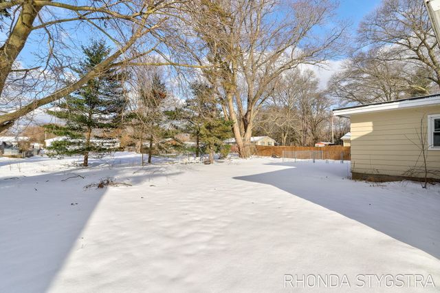 1583 Jerome Street, Holland, MI 49423