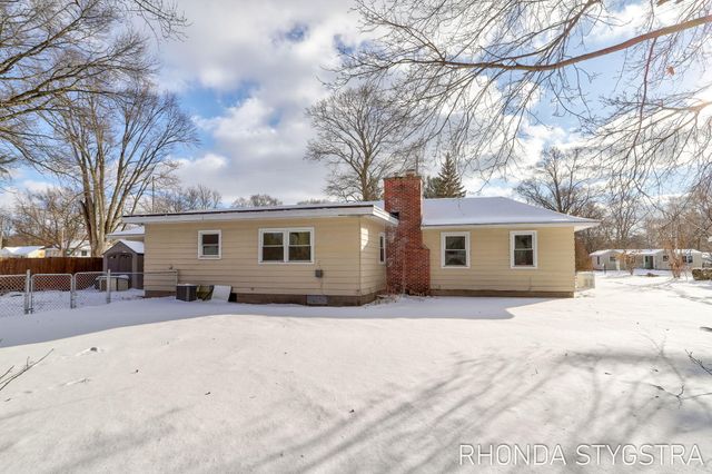 1583 Jerome Street, Holland, MI 49423