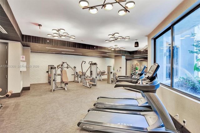 301 Altara Ave 821, Coral Gables, FL 33146