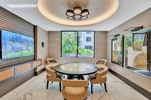 301 Altara Ave 821, Coral Gables, FL 33146