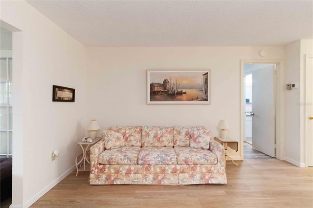 6215 GREEN VIEW CIRCLE 74, Sarasota, FL 34231