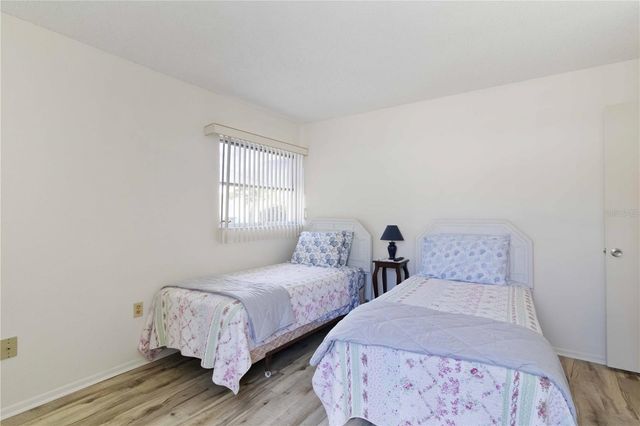 6215 GREEN VIEW CIRCLE 74, Sarasota, FL 34231