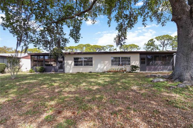 6215 GREEN VIEW CIRCLE 74, Sarasota, FL 34231