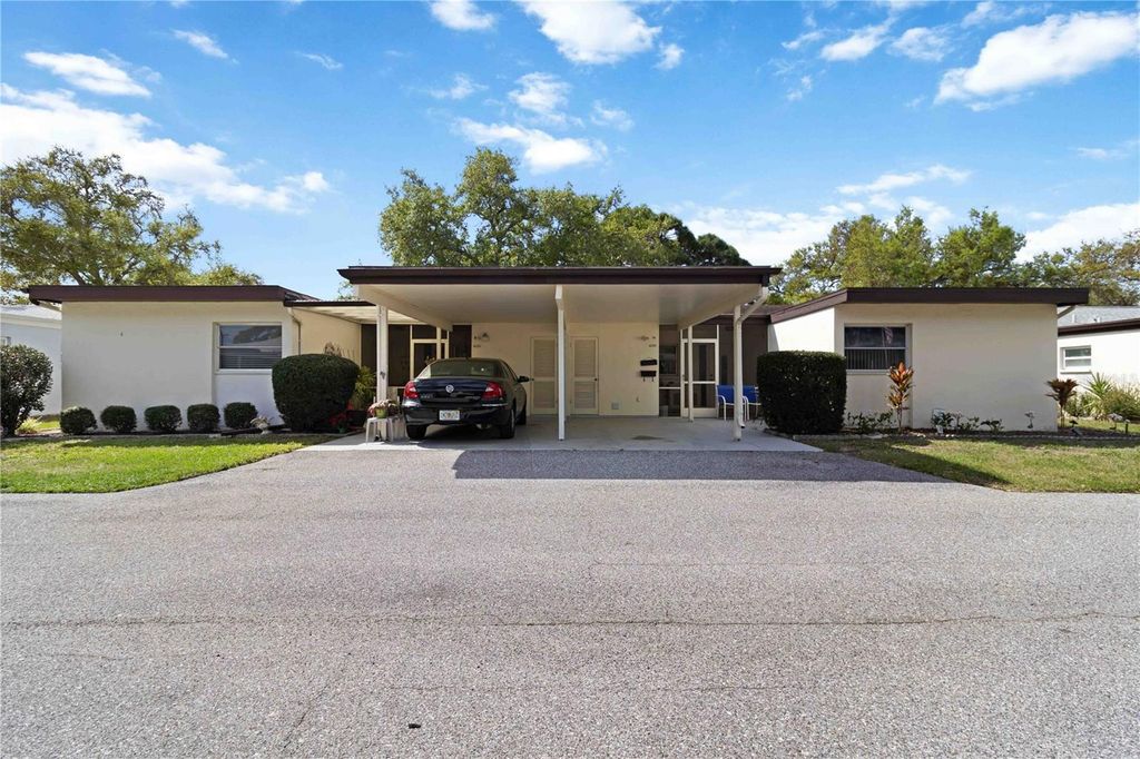 6215 GREEN VIEW CIRCLE 74, Sarasota, FL 34231