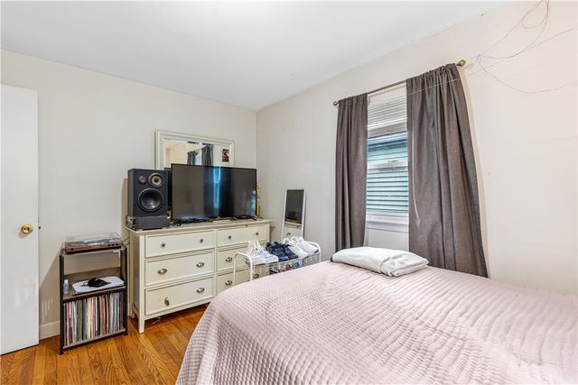 52 Maxfield Avenue, East Providence, RI 02914