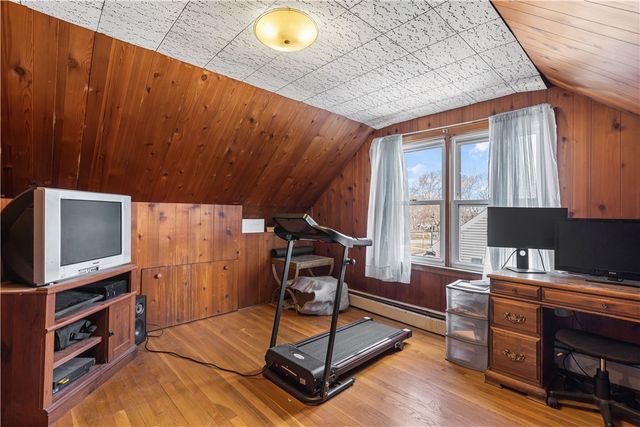 52 Maxfield Avenue, East Providence, RI 02914