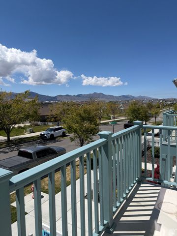 11113 S KESTREL RISE RD, South Jordan, UT 84009