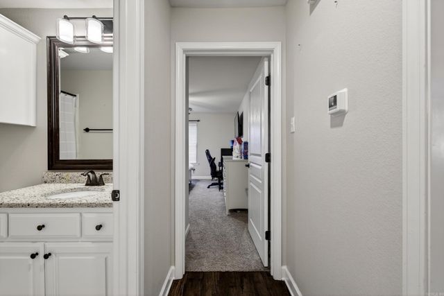 10 Mallard Cove, Austin, AR 72007