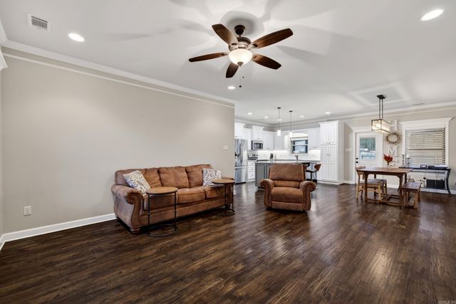 10 Mallard Cove, Austin, AR 72007