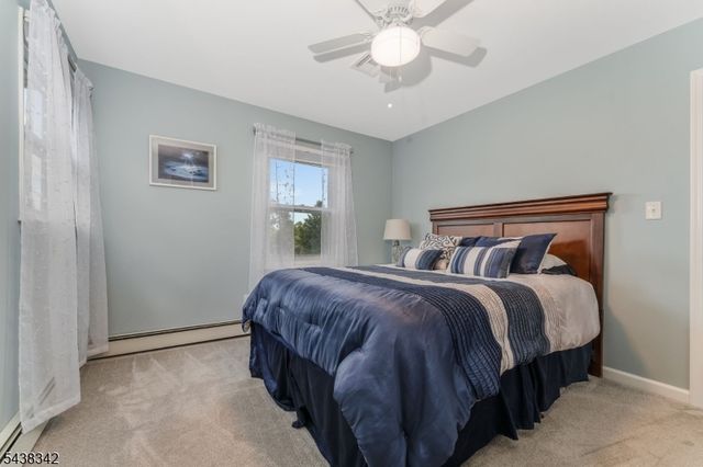 17 Partridge Run, Washington Twp., NJ 07882