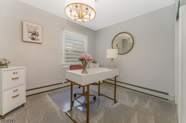 17 Partridge Run, Washington Twp., NJ 07882