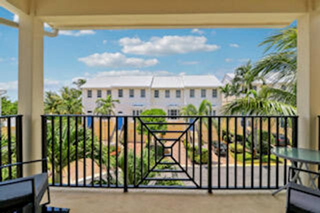 452 Juno Dunes Way, Juno Beach, FL 33408