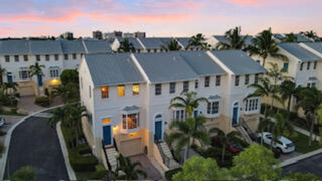 452 Juno Dunes Way, Juno Beach, FL 33408