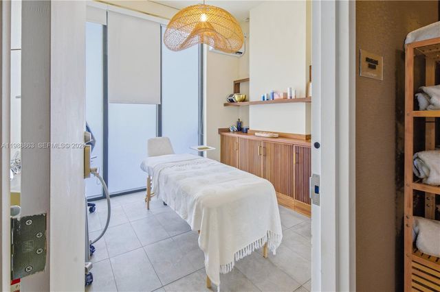 239 SW 9th Street 802, Miami, FL 33130