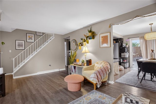1521 Fernledge Dr, Shaler, PA 15101