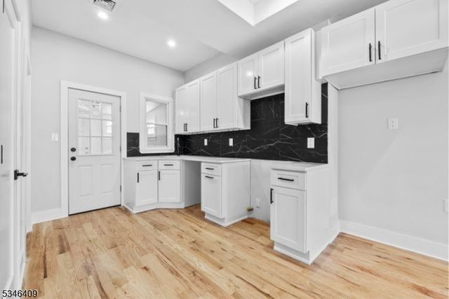 85 Wakeman Ave, Newark City, NJ 07104