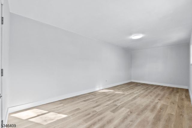 85 Wakeman Ave, Newark City, NJ 07104