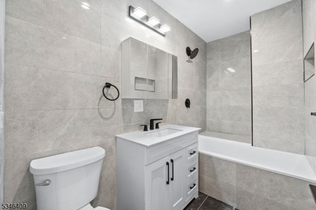 85 Wakeman Ave, Newark City, NJ 07104