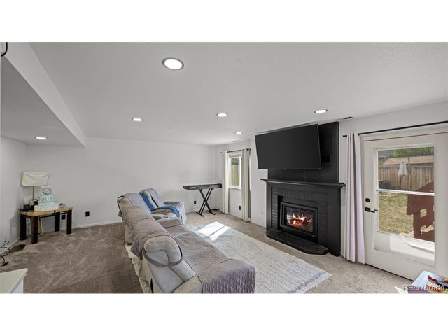 3480 Hickory Hill Dr, Colorado Springs, CO 80906