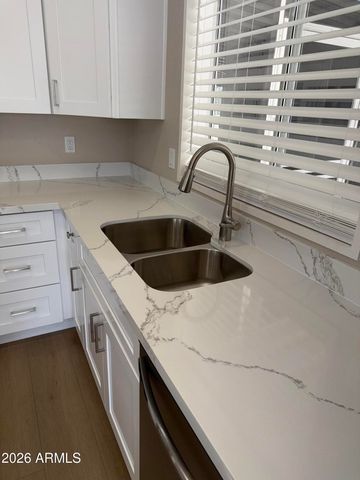 848 E CLUBHOUSE Lane, San Tan Valley, AZ 85140