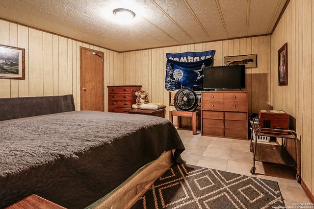 2403 AIRPORT RD, Brackettville, TX 78832