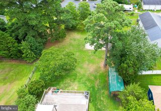 3340 WILLOW ST, Chincoteague Island, VA 23336