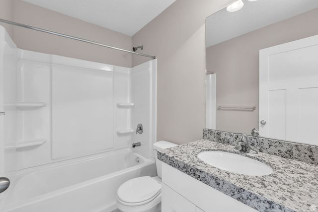 2024 W PARK RIM WAY, Riverton, UT 84065