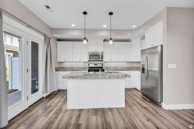 2024 W PARK RIM WAY, Riverton, UT 84065