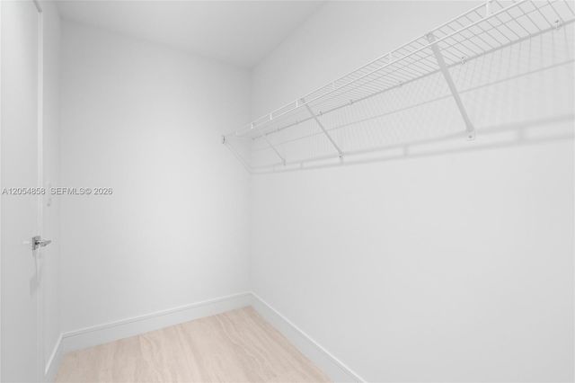 2411 Laguna Circle 1604, North Miami, FL 33181