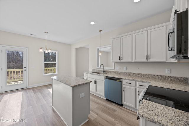 132 Dallas Drive, Beulaville, NC 28518