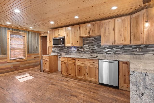 6805 N Clarawill Drive, Goshen Twp, OH 45140