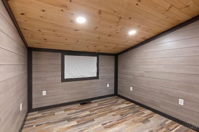 6805 N Clarawill Drive, Goshen Twp, OH 45140