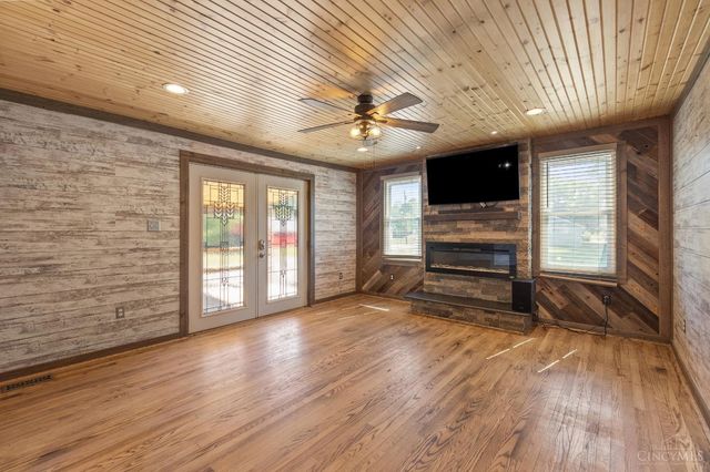 6805 N Clarawill Drive, Goshen Twp, OH 45140