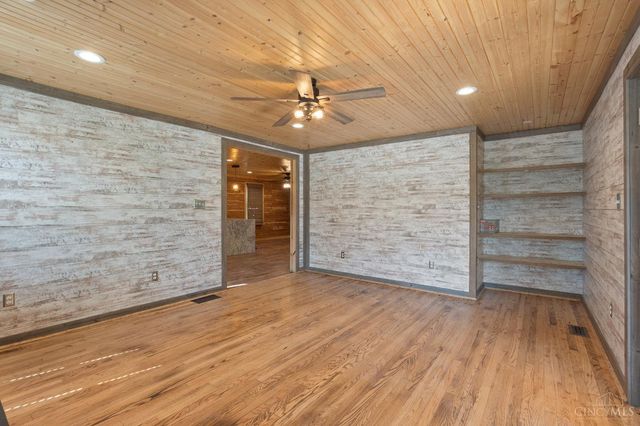 6805 N Clarawill Drive, Goshen Twp, OH 45140