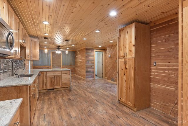 6805 N Clarawill Drive, Goshen Twp, OH 45140